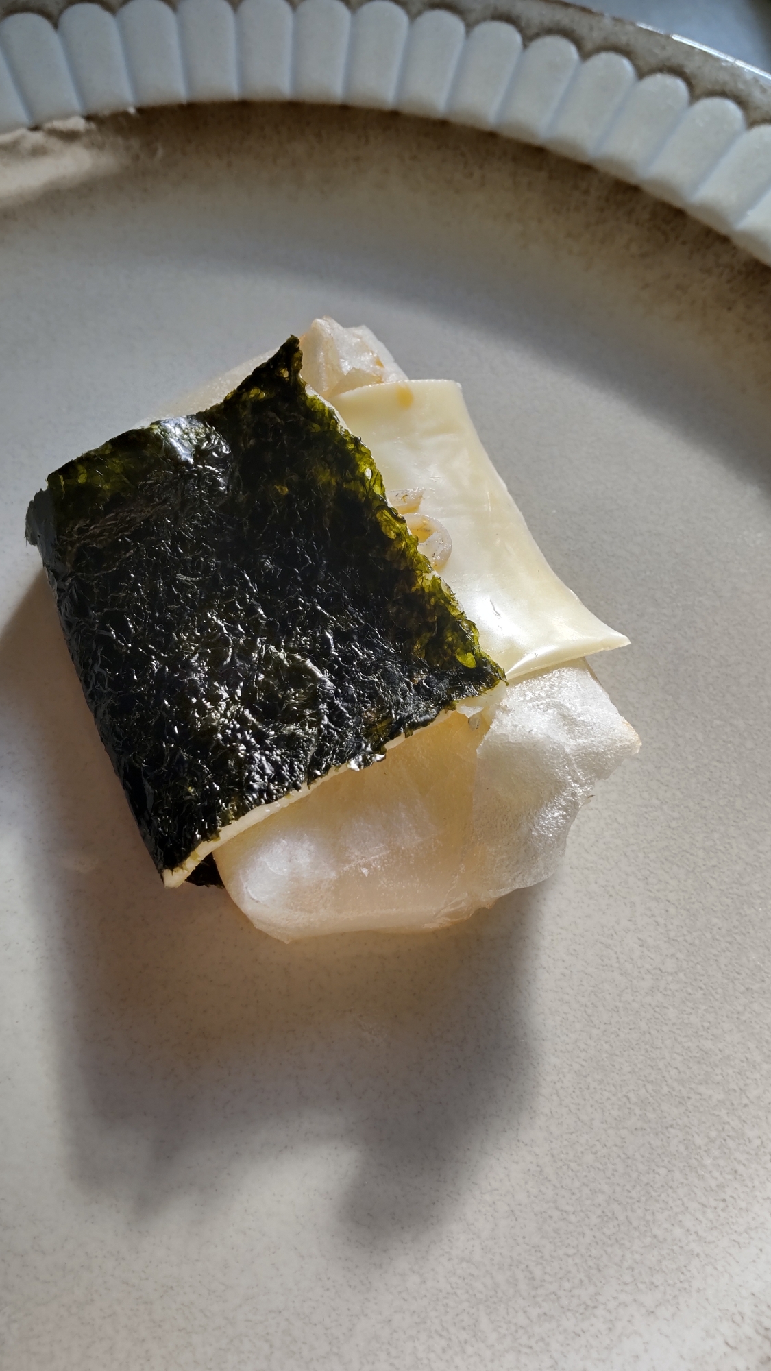 国産チーズde釜揚げしらす入りチーズ餅☆