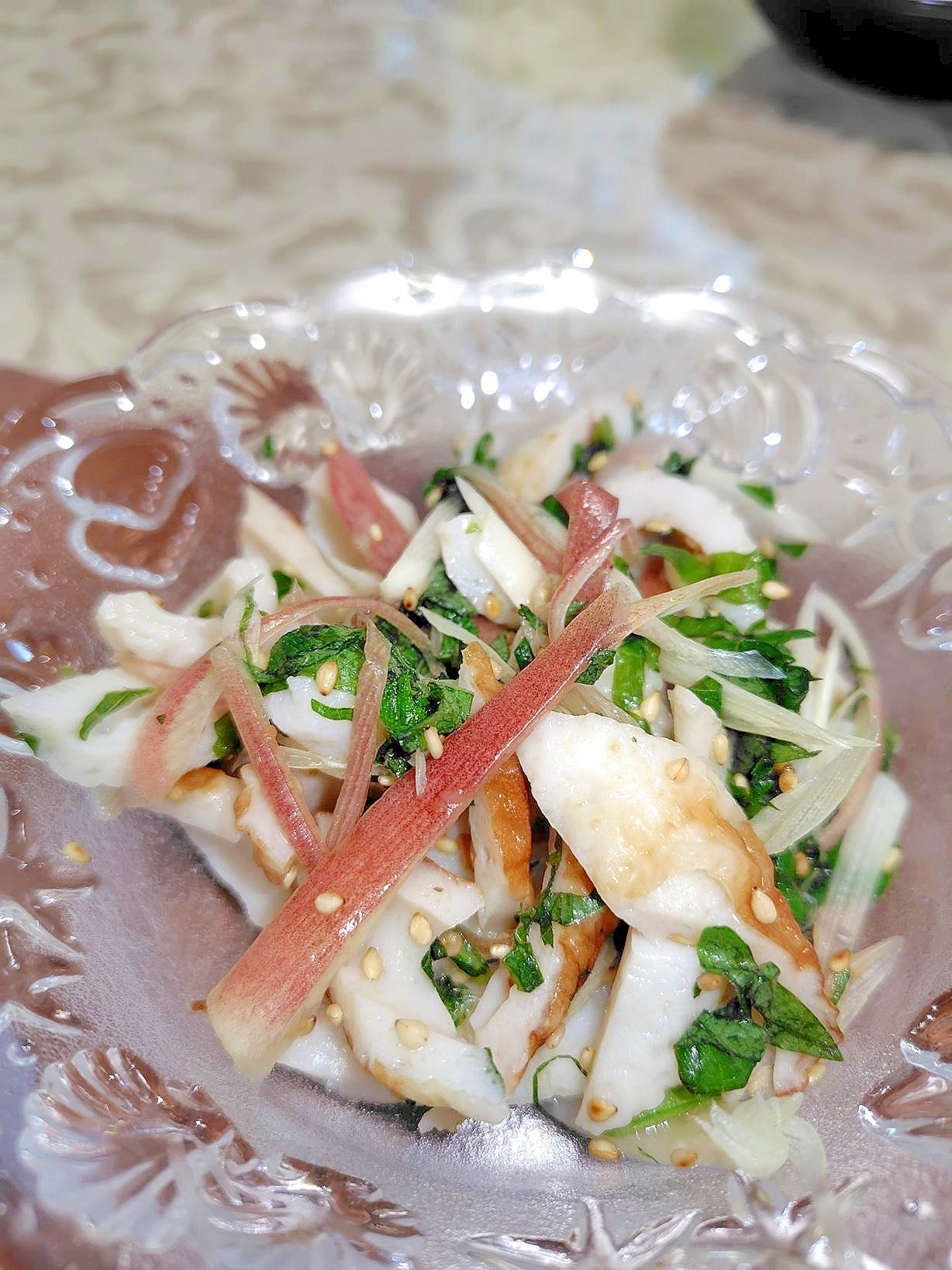 ちくわとみょうがの梅こんぶ茶和え