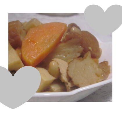 さつま揚げと人参と大根の煮物