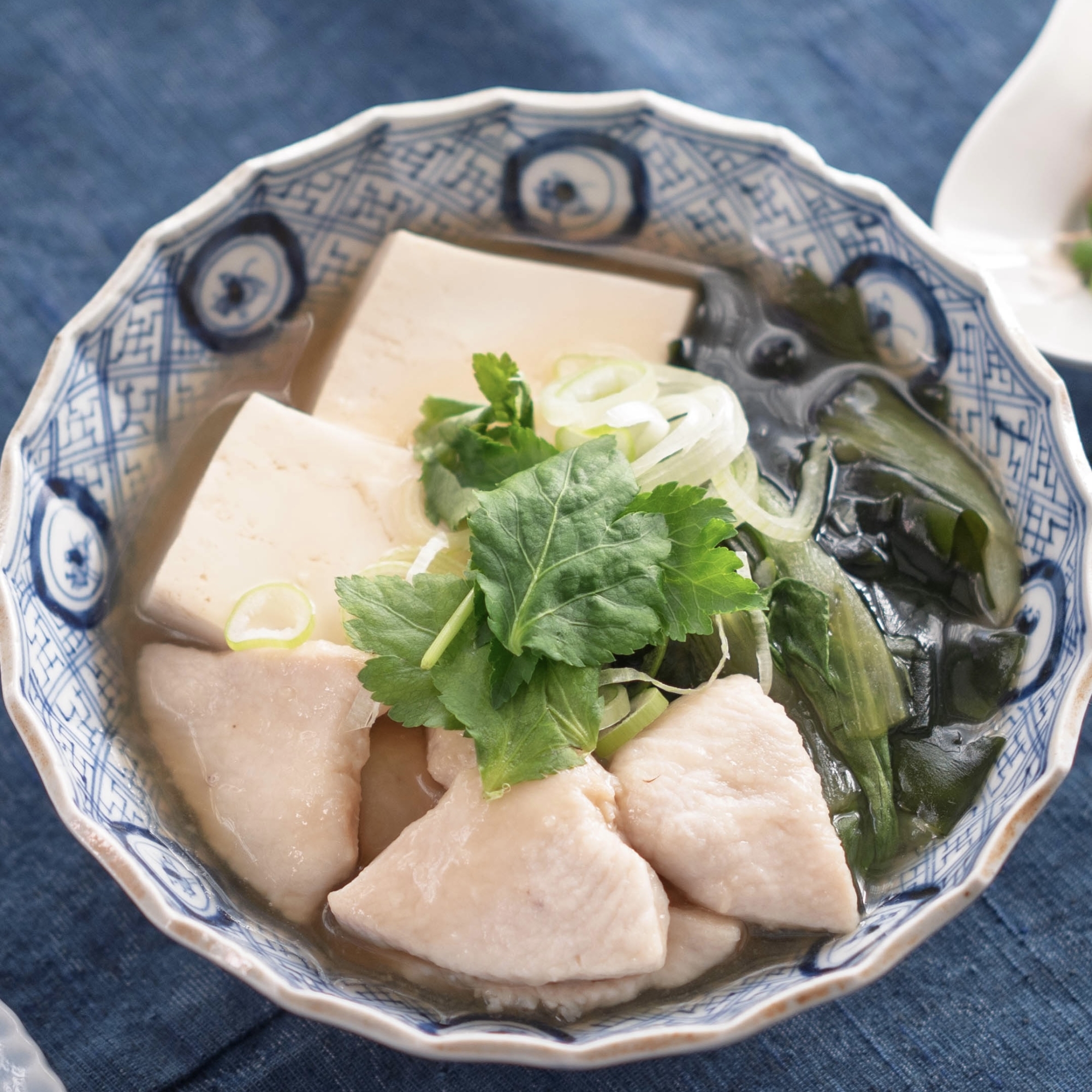 鶏むね肉の治部煮風【和食・主菜】