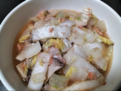 白菜と鮭フレーク煮込み