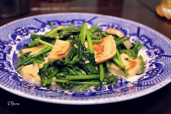 生麩とほうれん草の炒めもの
