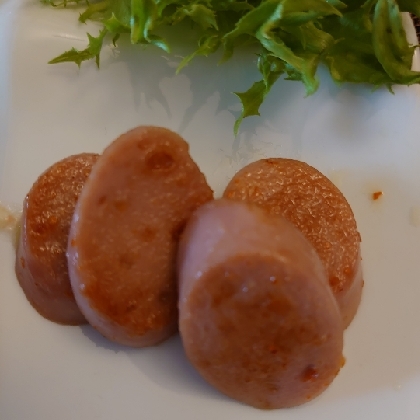 魚肉ソーセージのマヨ七味炒め