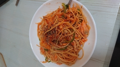 鮭と茄子のトマトパスタ