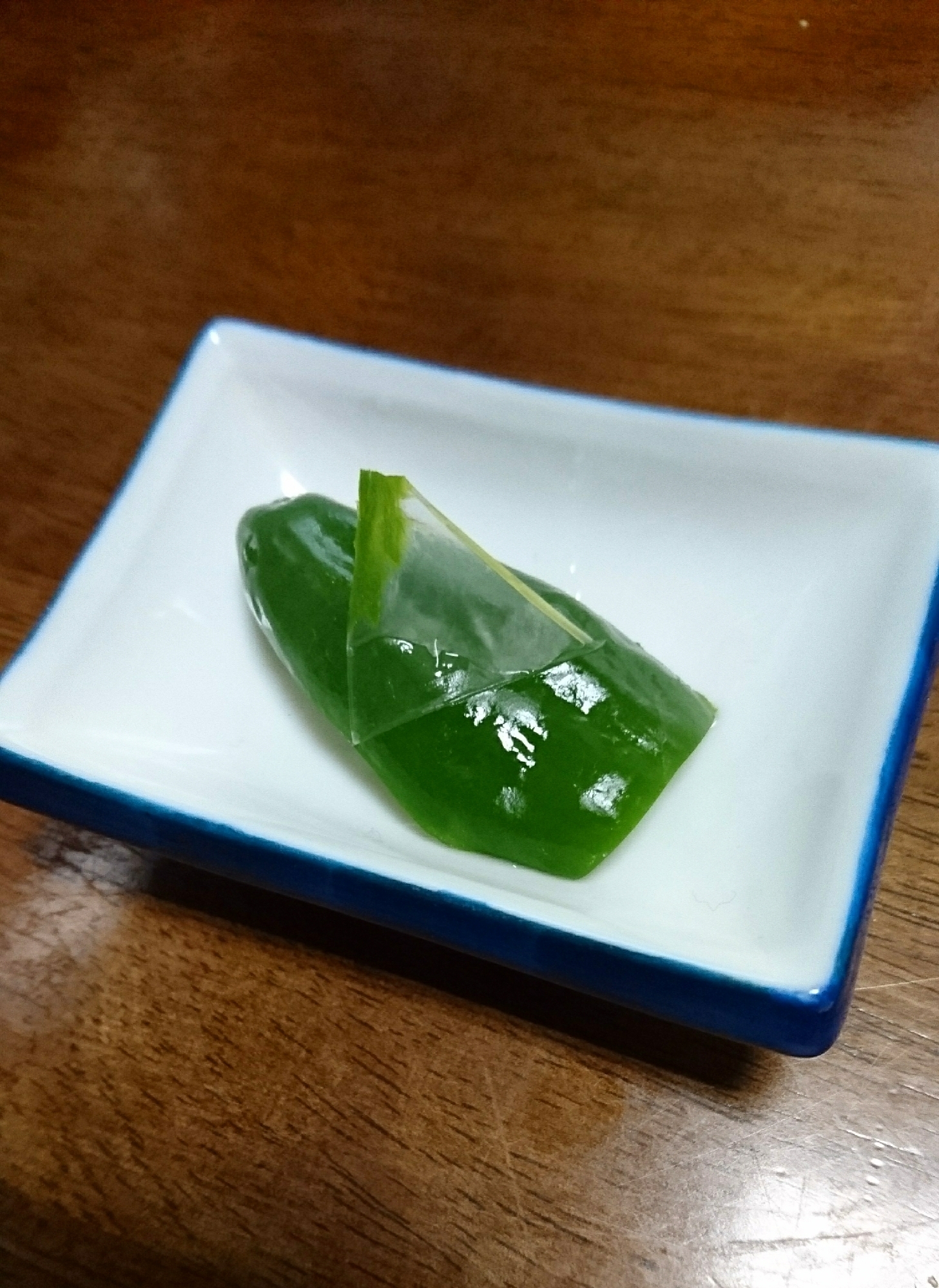 離乳食に使うピーマンをお湯で皮をむく方法 レシピ 作り方 By ℳママ 楽天レシピ 離乳食に使うピーマンをお湯で皮をむく方法 レシピ 作り方 By ℳママ 楽天レシピ