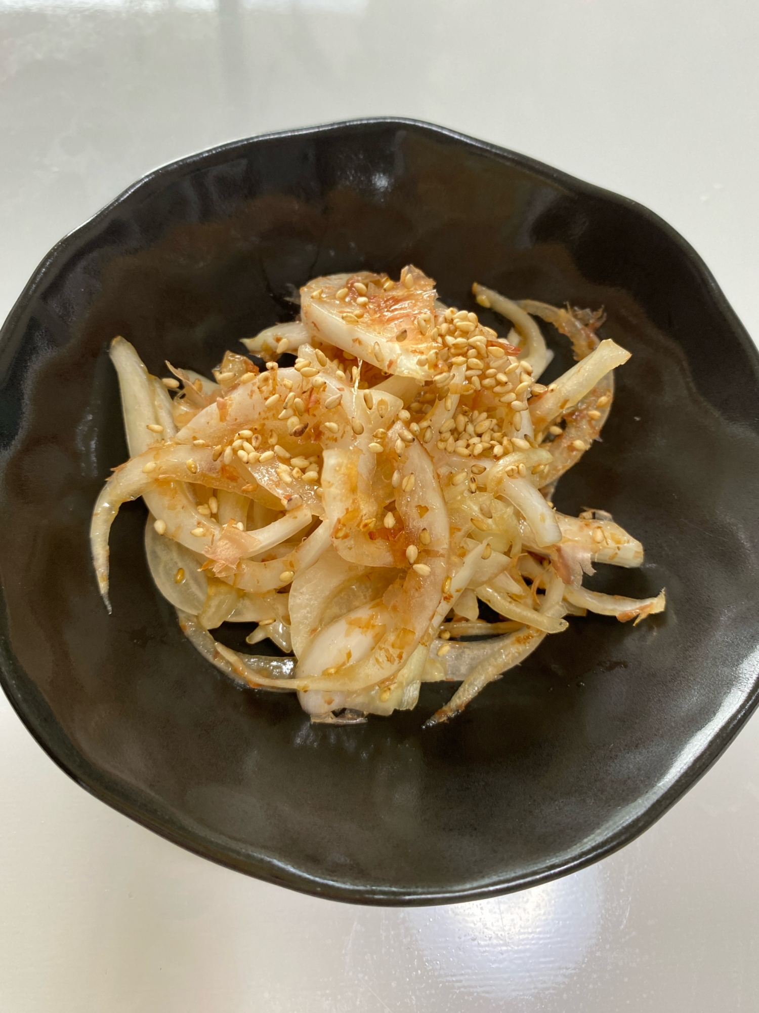 新玉ねぎの和風サラダ