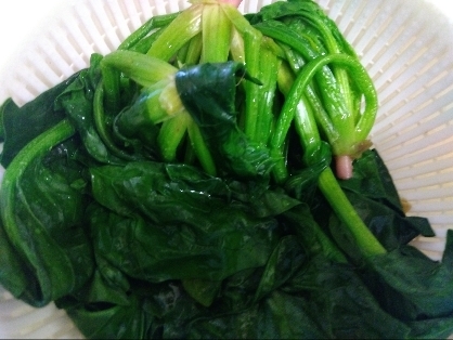 レンジで時短！ほうれん草の茹で方
