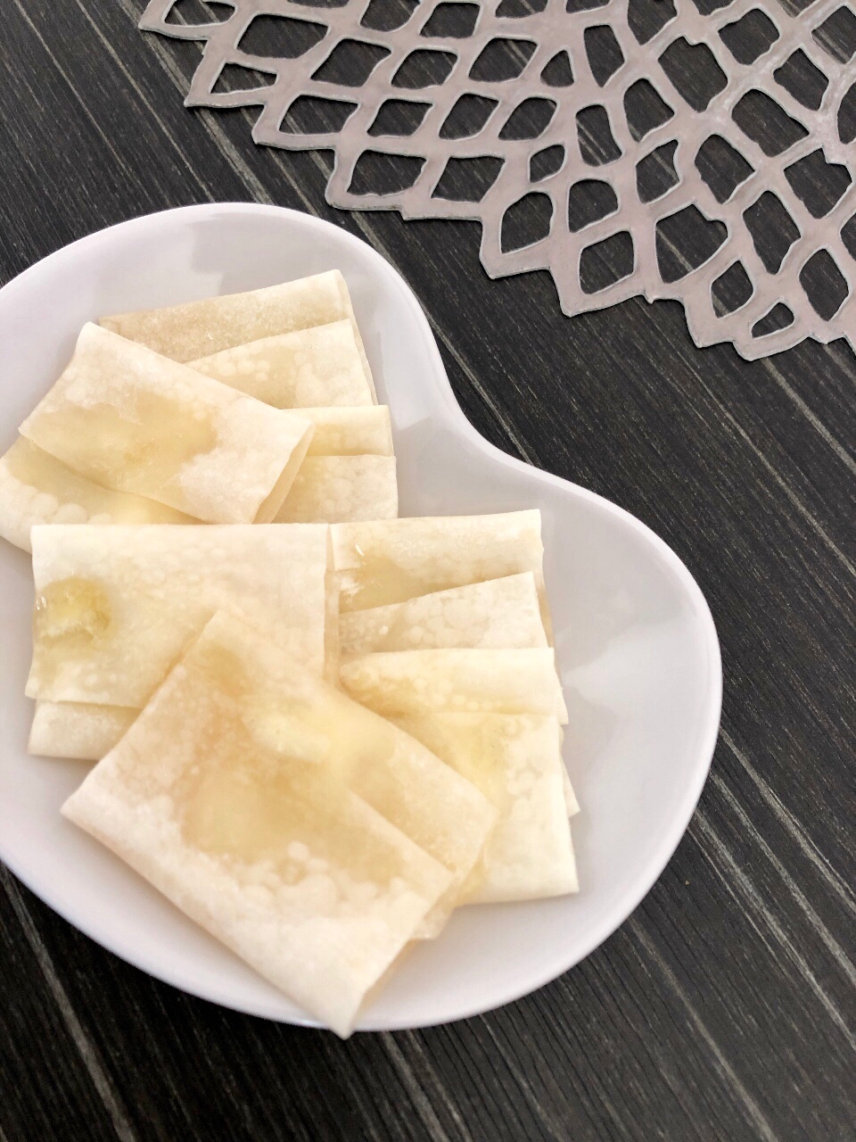余った焼売の皮でカリカリおやつ はちみつチーズ レシピ 作り方 By Ma Ma Yu Mi 楽天レシピ