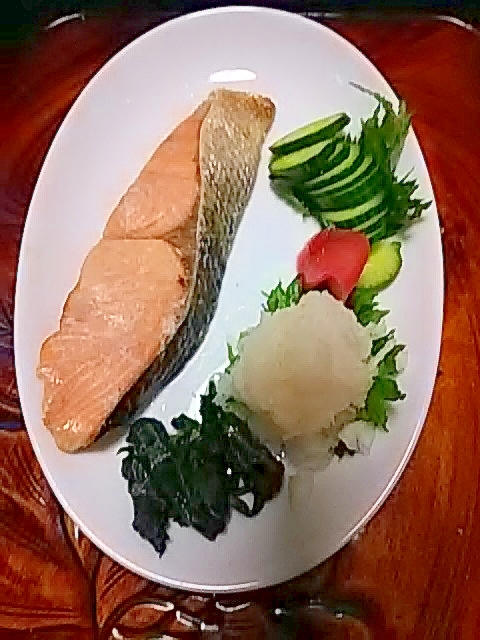 さっぱり☆茹で鮭の酢漬け&夏野菜プレート