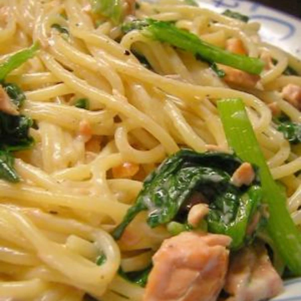 甘塩鮭で簡単 ほうれん草と鮭のクリームパスタ レシピ 作り方 By Yogi Kitchen 楽天レシピ 甘塩鮭で簡単 ほうれん草と鮭のクリームパスタ レシピ 作り方 By Yogi Kitchen 楽天レシピ
