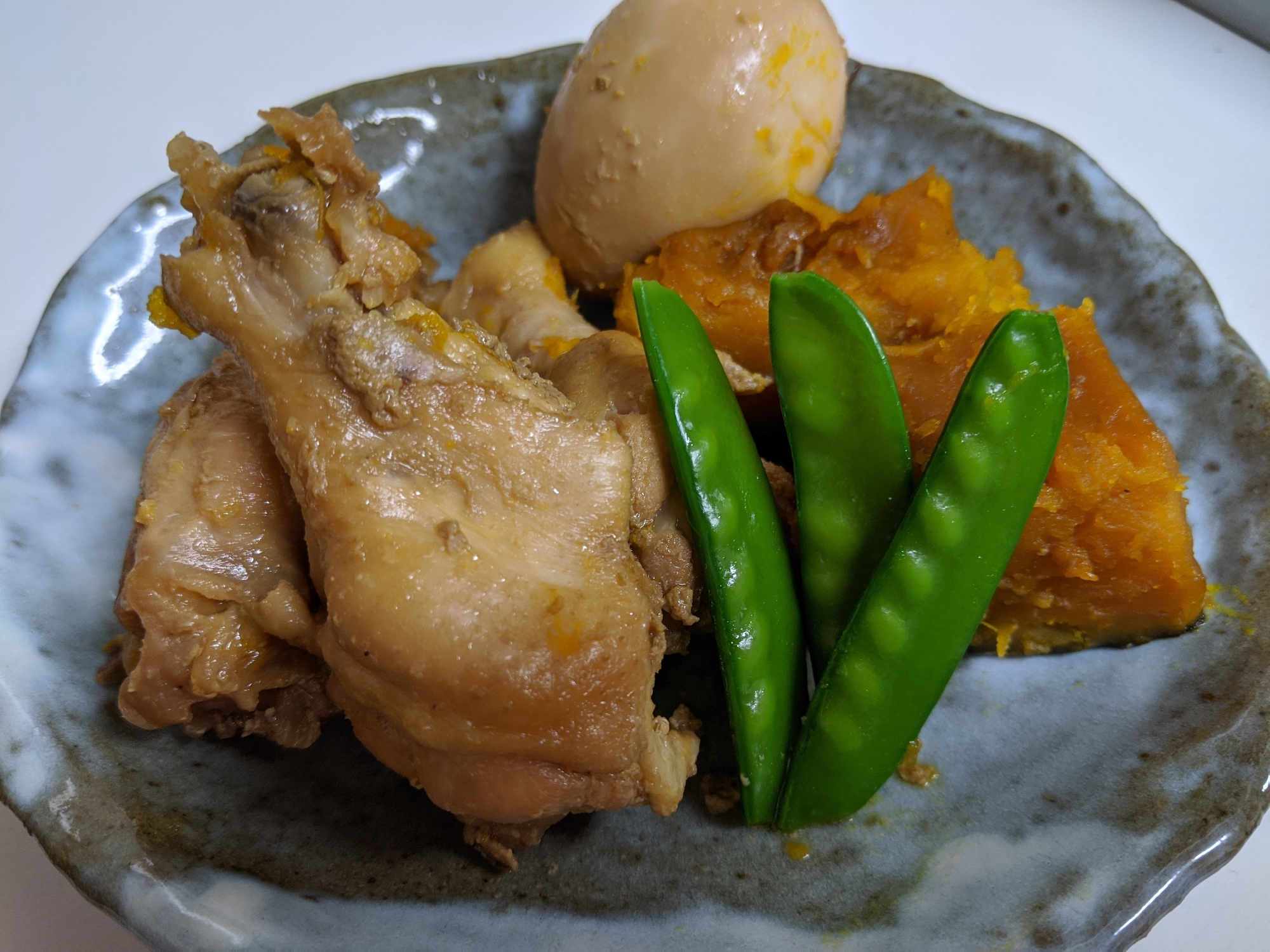 炊飯器で☆鶏手羽元の甘辛醤油煮