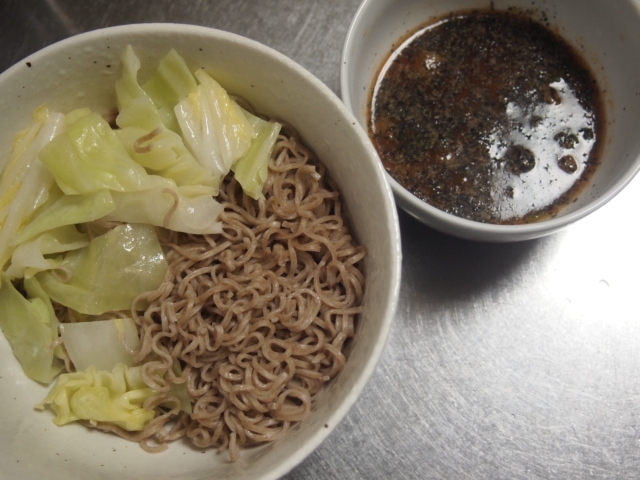 インスタントそばのつけ麺風