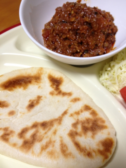 ナンバージョンとご飯バージョンでいただきました(^ ^)トマト缶入れると本当にいい味になりますね〜！何と合わせても美味しかったです★ご馳走様でしたm(_ _)m