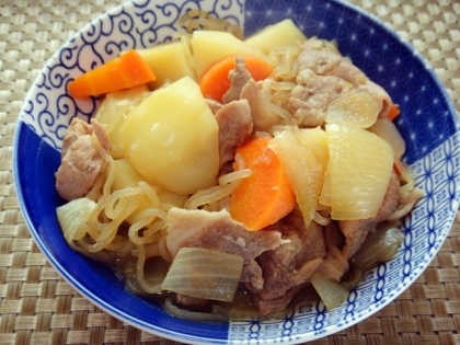 久しぶりに肉じゃが作りました♪ホッとするお味でホクホクと美味しかったです♪ごちそうさまでした(*^-^*)