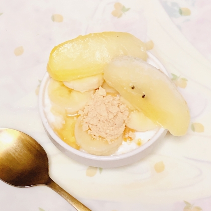 きな粉かけバナナのヨーグルト～キウイ添え