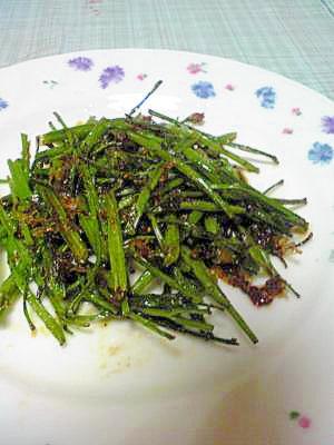 パセリの茎の炒め物