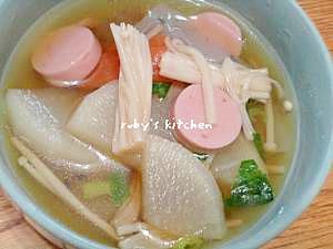大根とお魚ソーセージのスープ煮