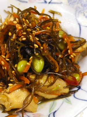 鶏昆布枝豆の煮物