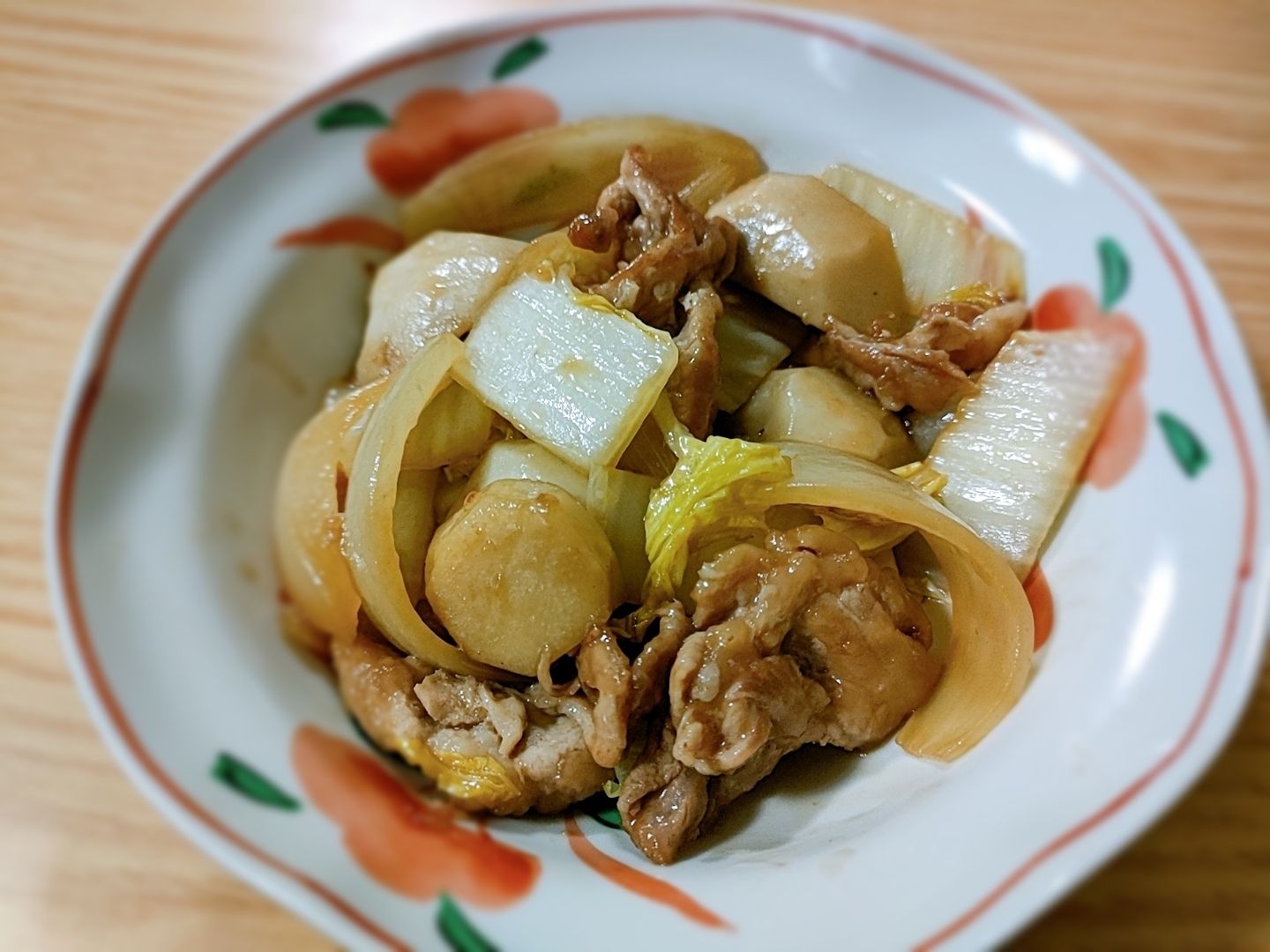 豚肉と里芋と白菜玉ねぎのオイスターソース炒め