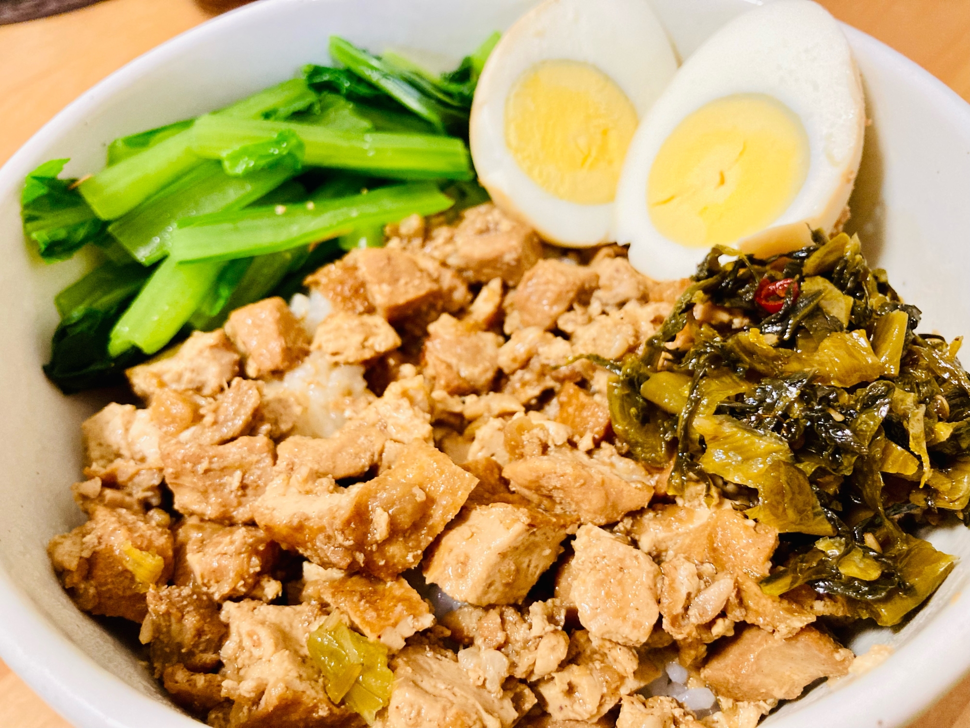 ストウブで！本格魯肉飯（ルーローハン）