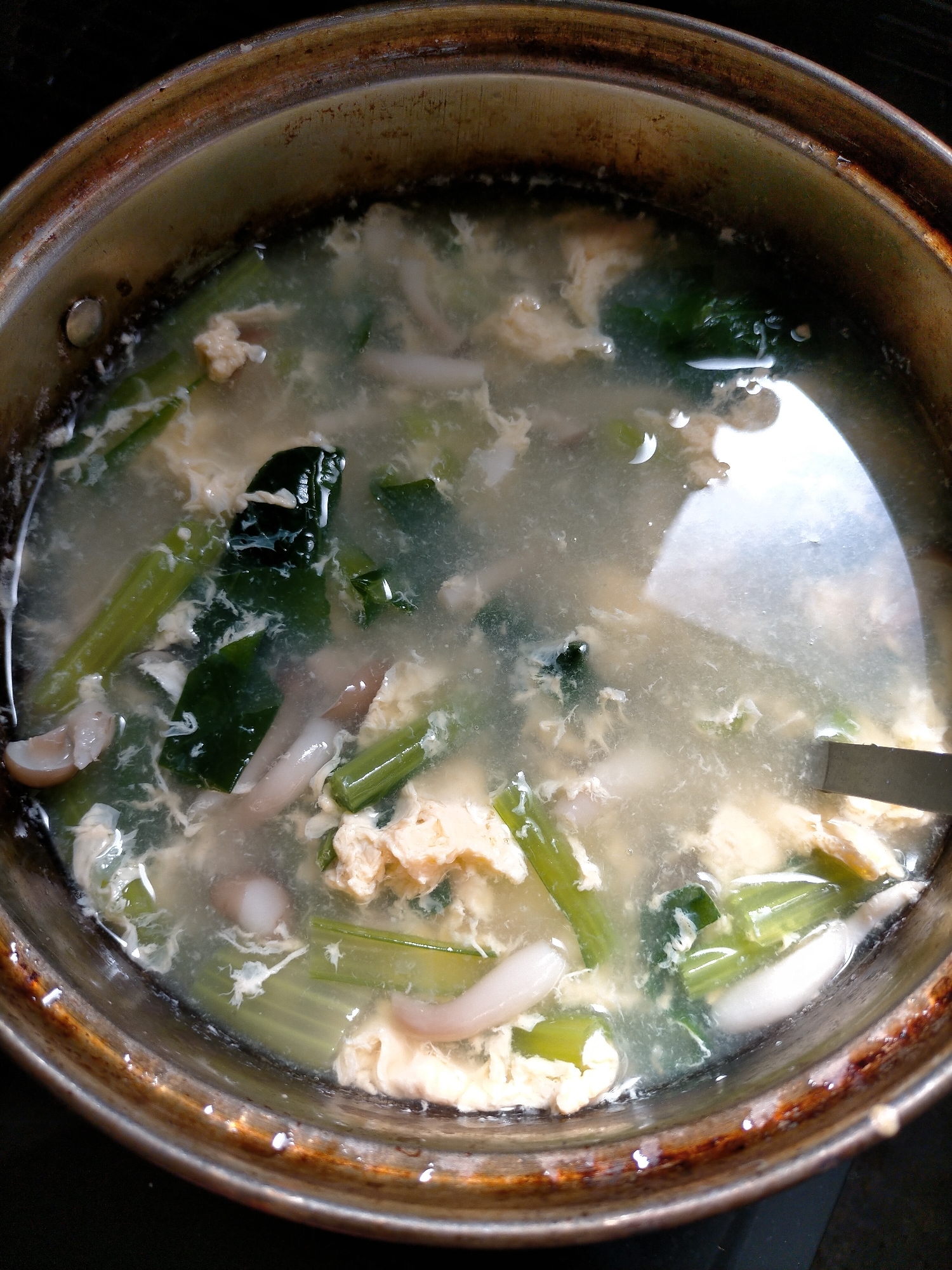 小松菜たまごしめじの中華スープ