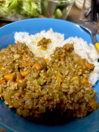 カレールウで作る簡単ドライカレー