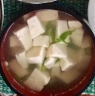 簡単、お手軽！豆腐のスープ