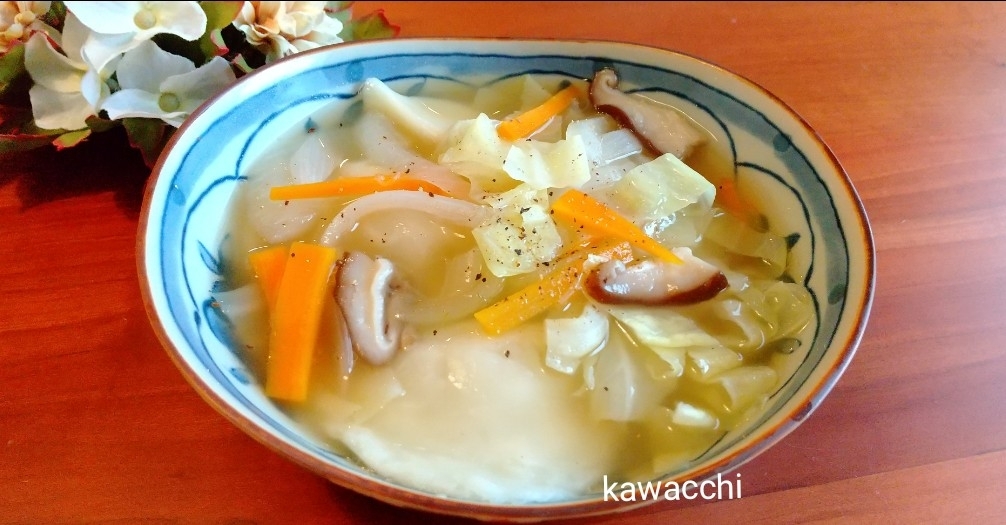 簡単♡冷凍水餃子の中華スープ