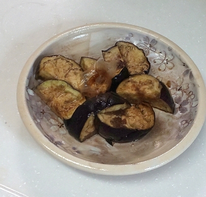 おるがんさん♪家族のお昼用に、家のなすで生姜煮作りました☘️なす好きなので喜んでくれそうです♥️しばらく雨みたいですね(;´-｀)8月も早かったです～！