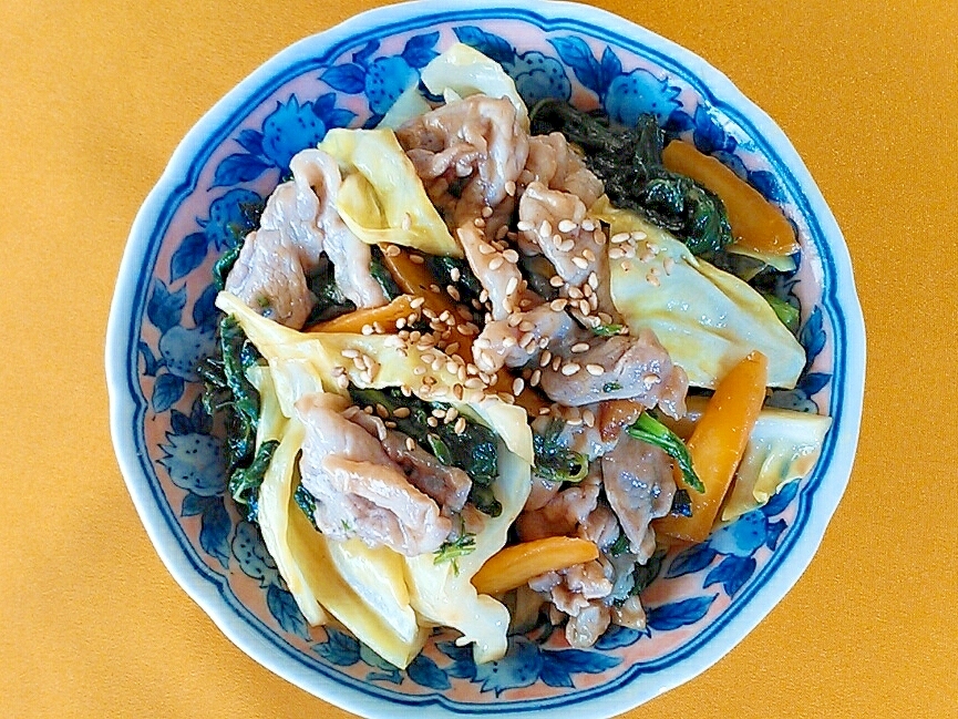小松菜とキャベツと豚肉の生姜焼き