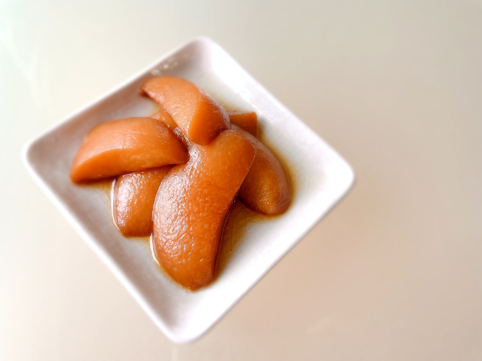 甘さ控えめ　桃の紅茶のコンポート