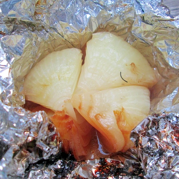 bbqに 玉ねぎの丸焼き アルミホイル包み レシピ 作り方 By カゲジジ 楽天レシピ bbqに 玉ねぎの丸焼き アルミホイル包み レシピ 作り方 By カゲジジ 楽天レシピ