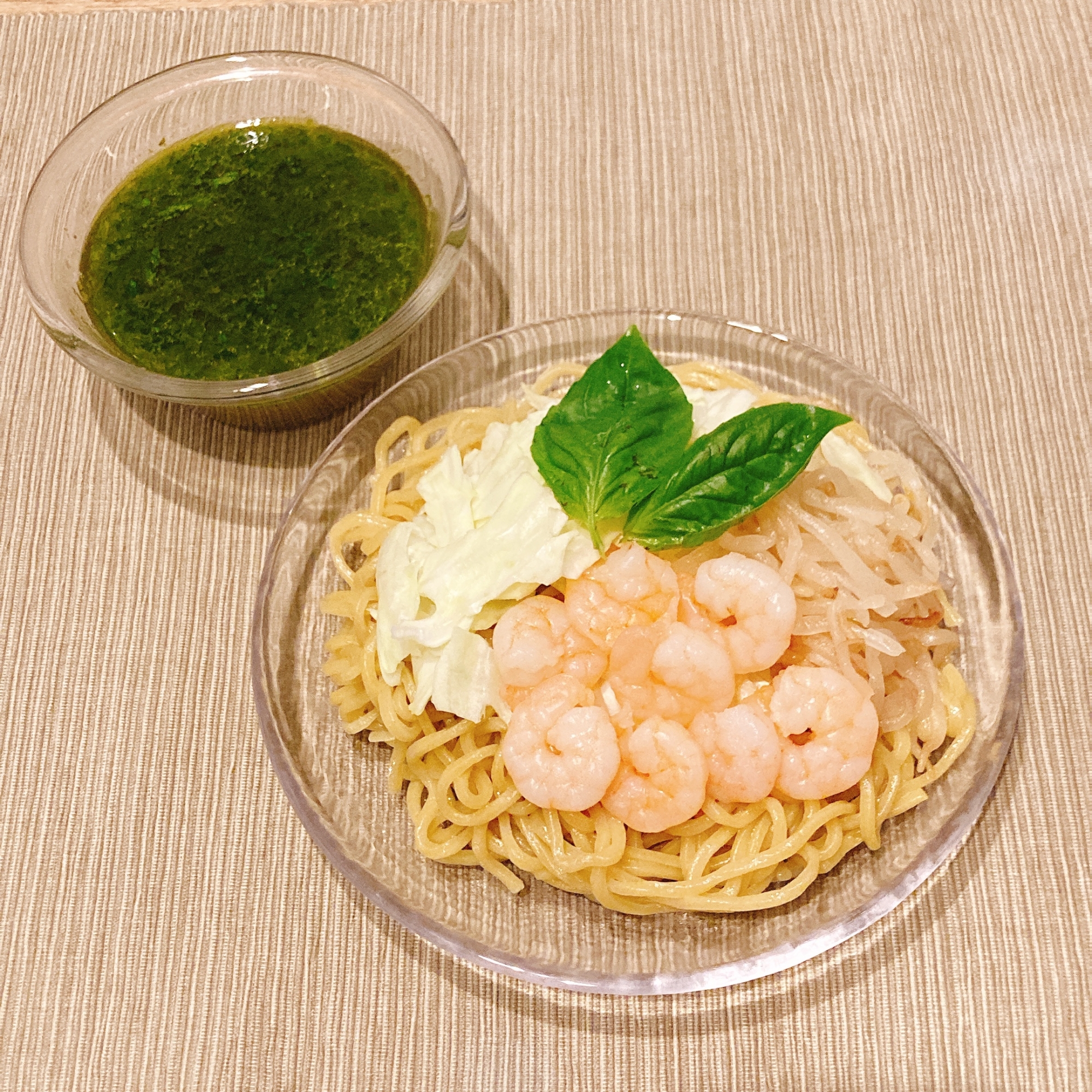 バジルたっぷり☆バジルソースつけ麺