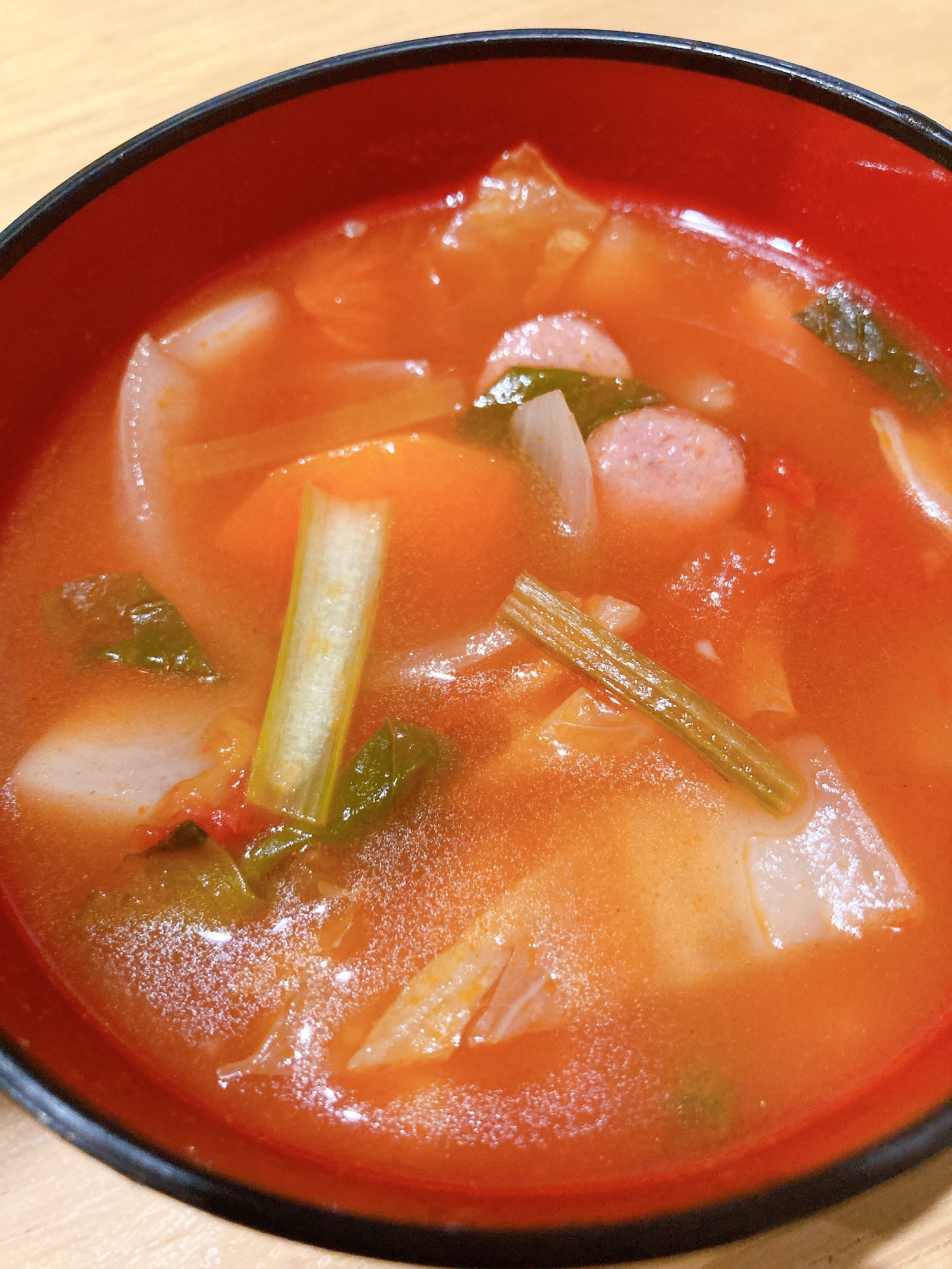 野菜たっぷりミネストローネ　にんにく控えめ