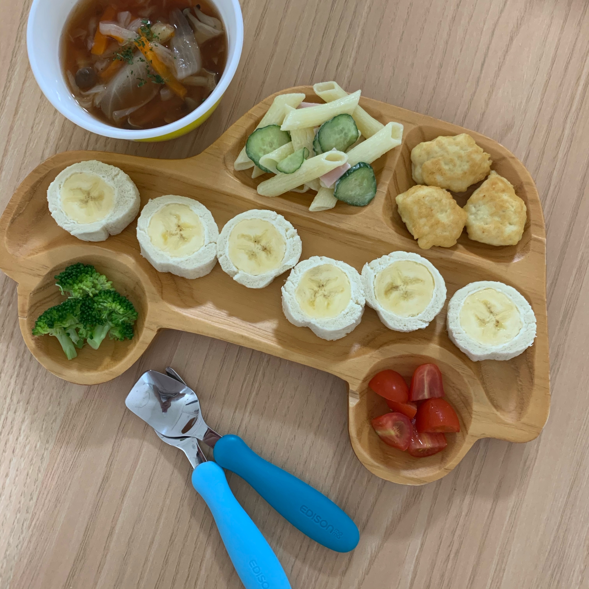 朝食やおやつに まるごとバナナロール レシピ 作り方 By ぶぅちゃん 楽天レシピ 朝食やおやつに まるごとバナナロール レシピ 作り方 By ぶぅちゃん 楽天レシピ