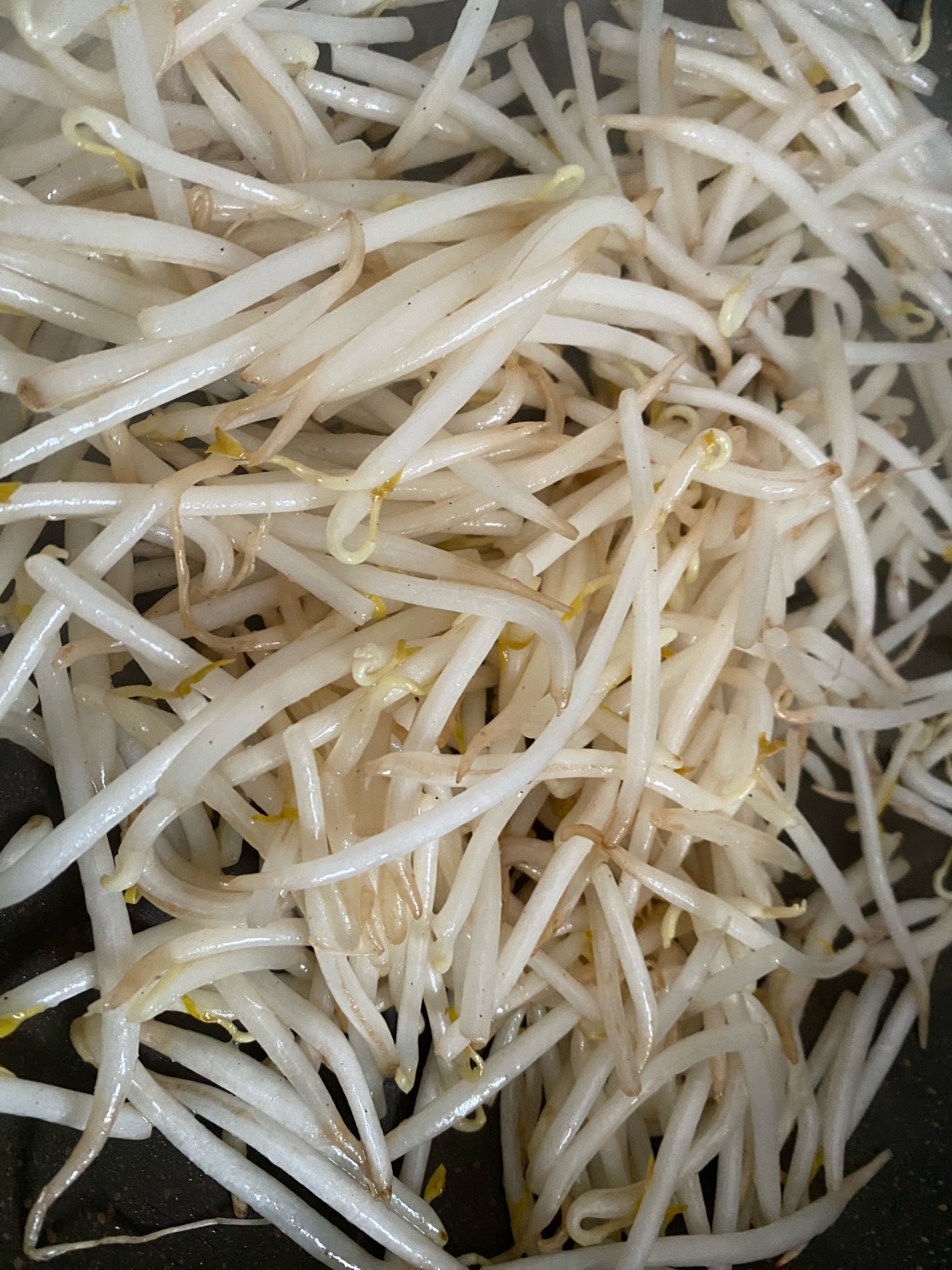 もやしの胡麻油炒め