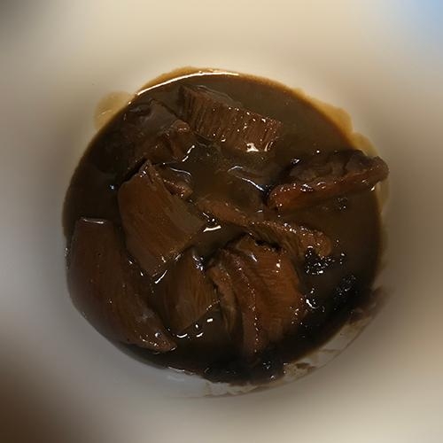 牛タンのデミグラス煮