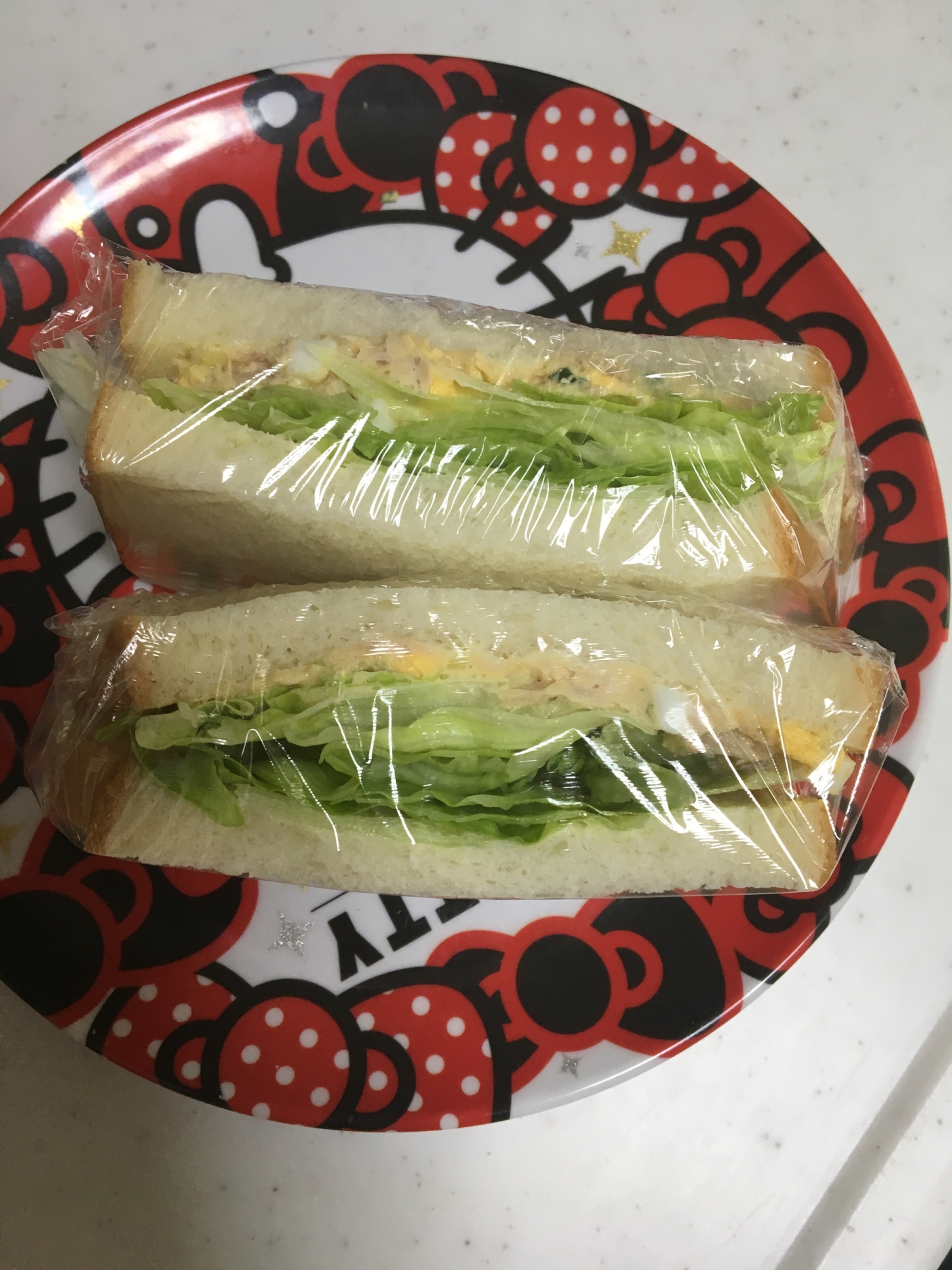 ツナときゅうりのゆで卵サラダのサンドイッチ☆食パン