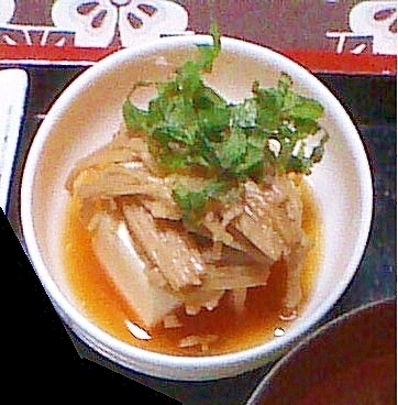 大葉となめ茸の冷奴