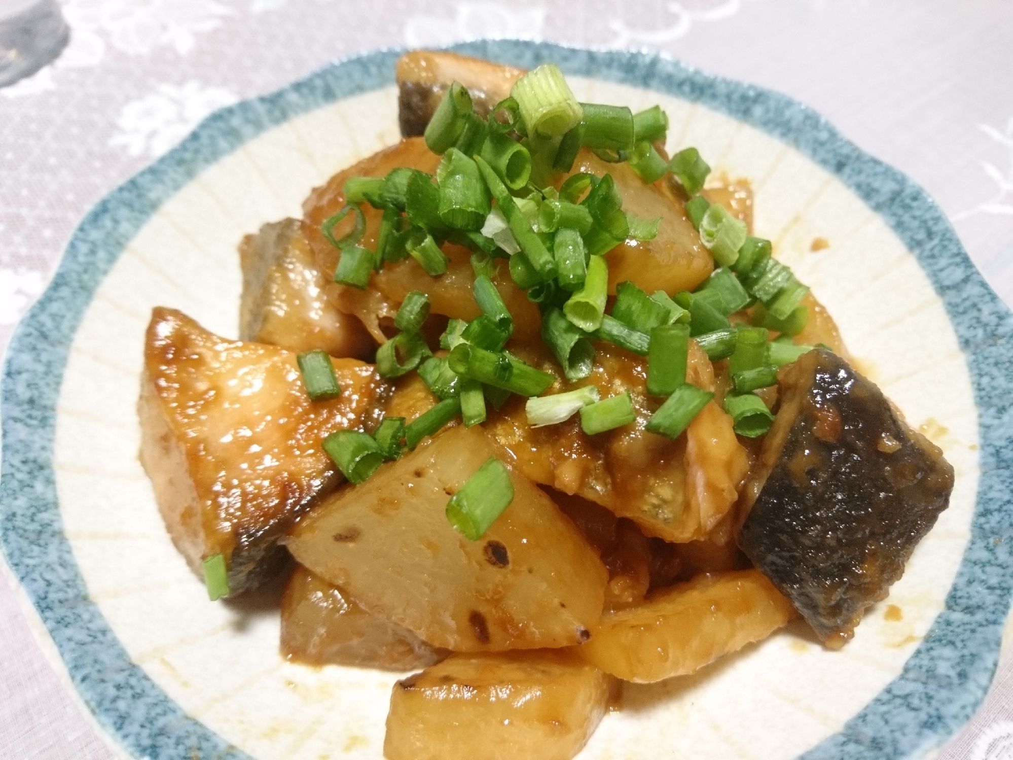 大根と鮭の照り焼き煮 レシピ 作り方 By あやめぇ 楽天レシピ