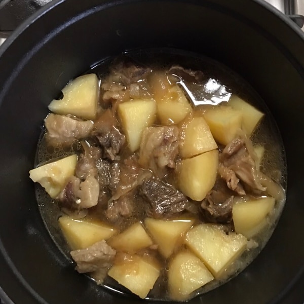 牛すじ肉とじゃがいもの煮物 レシピ 作り方 By ボンド子 楽天レシピ 牛すじ肉とじゃがいもの煮物 レシピ 作り方 By ボンド子 楽天レシピ