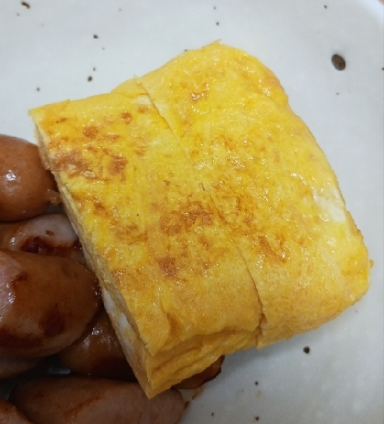 卵1個☆黄な粉入り卵焼き