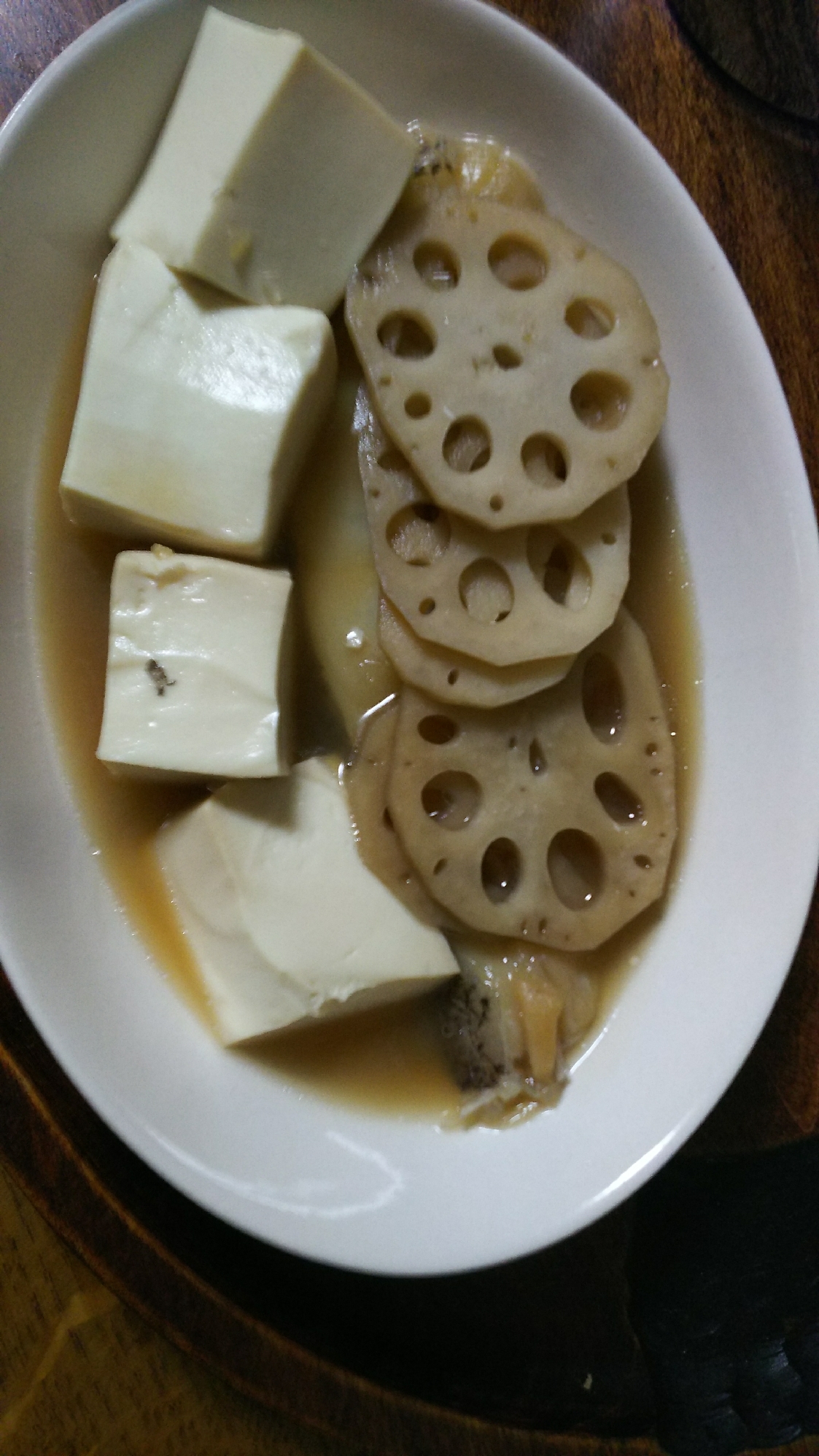 カレイと豆腐と蓮根の煮物