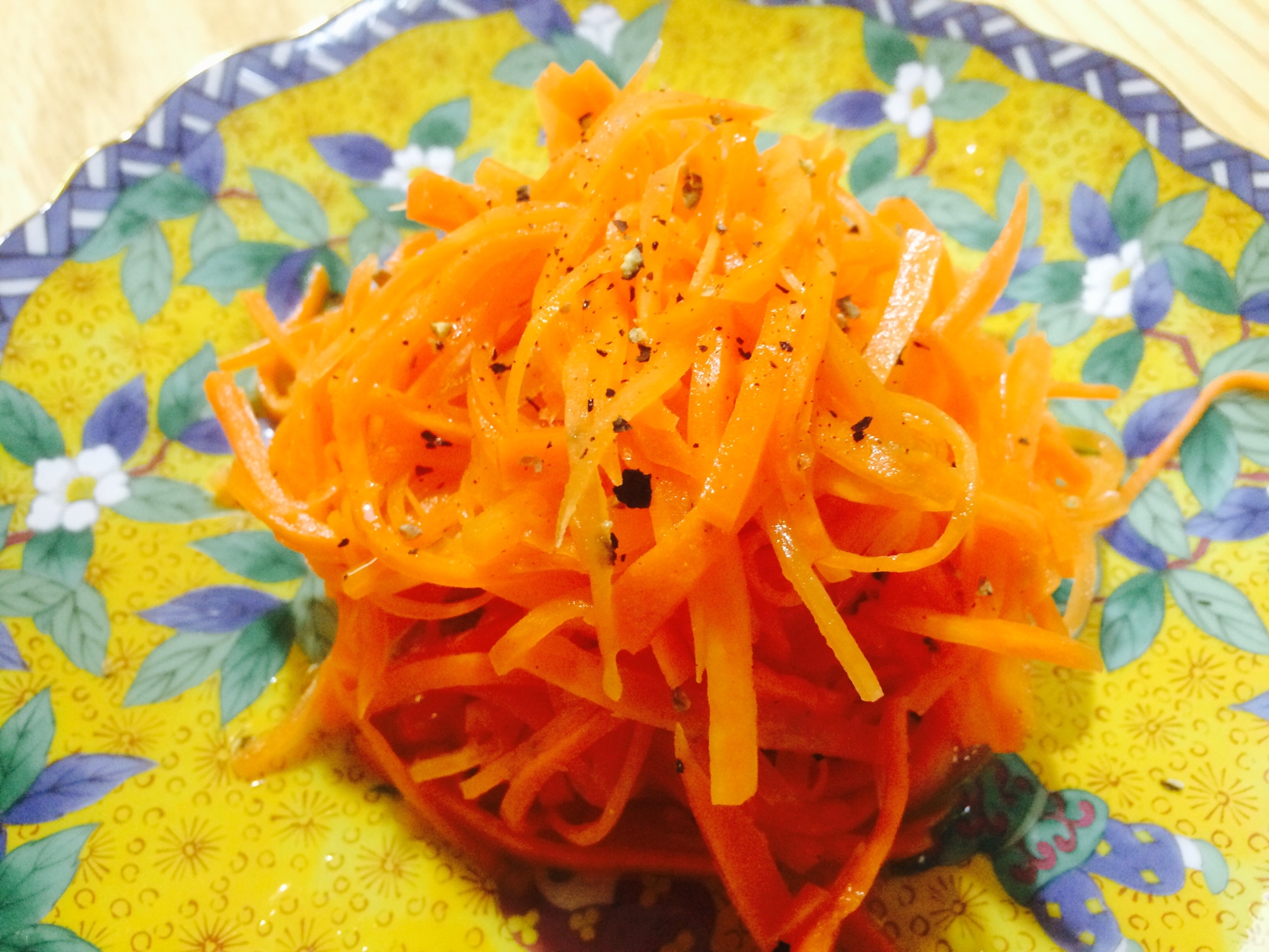 【ガサツ料理】オレンジ風味のキャロットラペ