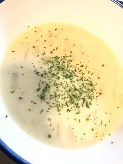 美味しかったのでリピです！
今回はお鍋でじゃがいもを茹でてしてみました！前回よりも滑らかにでき更に美味しさがアップしました！また作ります！