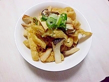 地味だけど美味しい☆油揚げとエリンギの炒め物