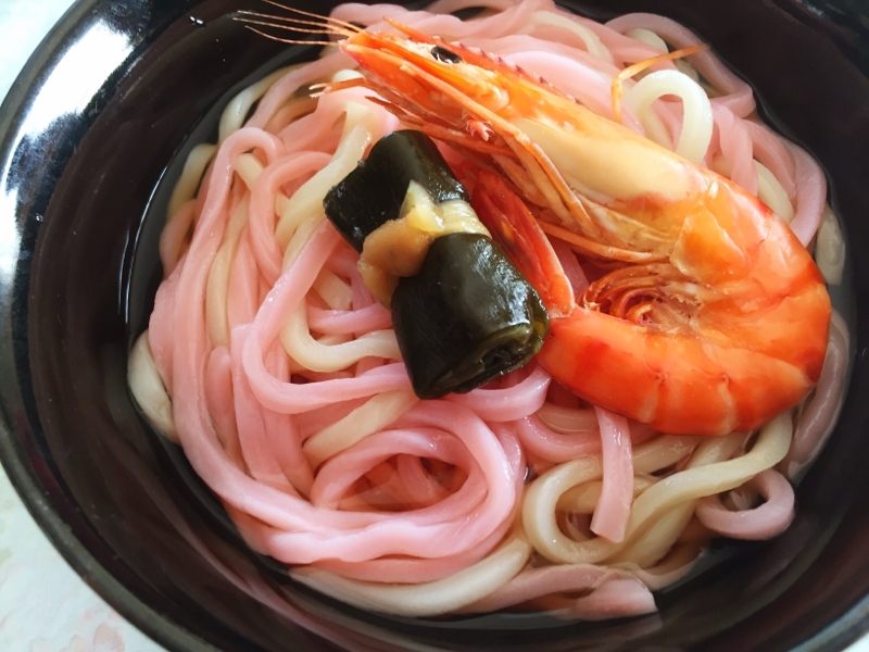 ラストおせちリメイク！海老昆布紅白うどん