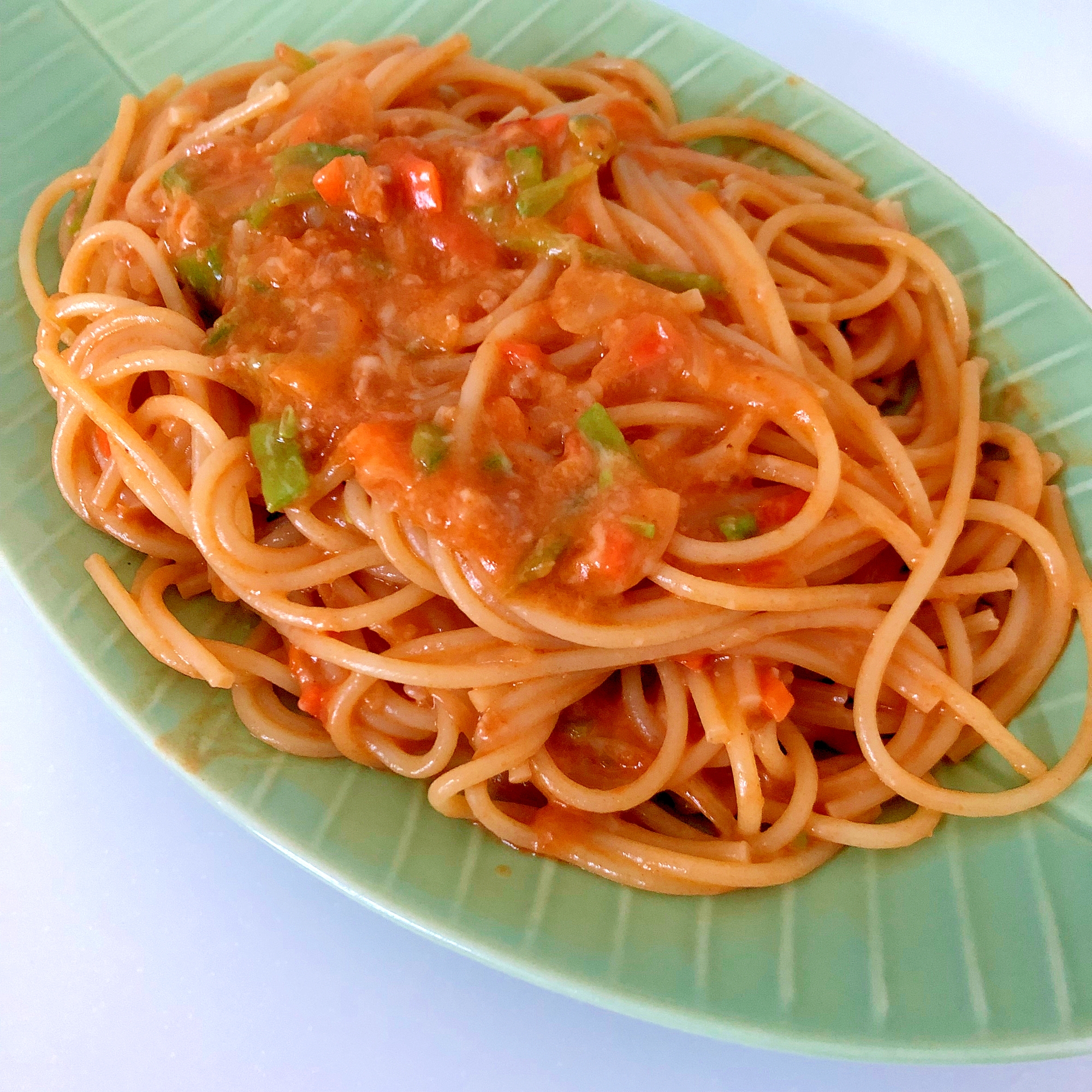 さやえんどう入りのミートソースパスタ☆