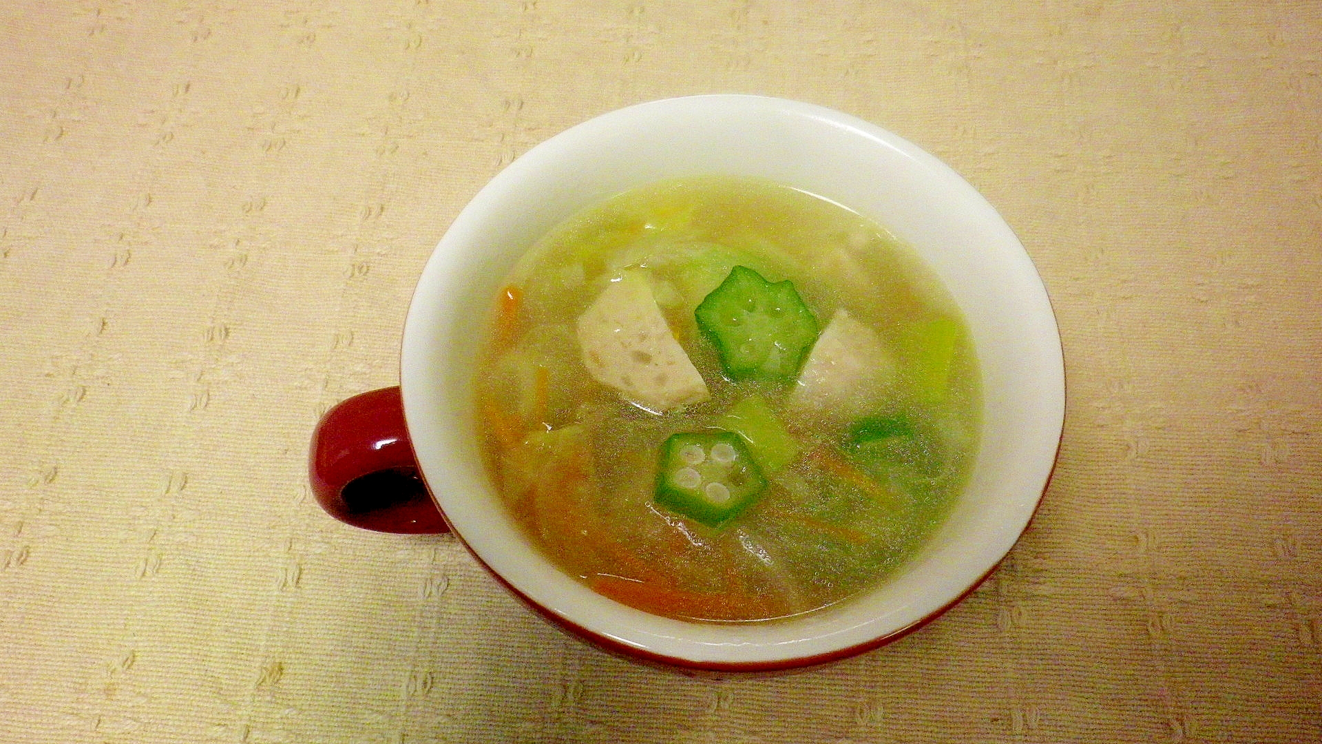 野菜たっぷり生姜中華スープオクラでちょいトロ