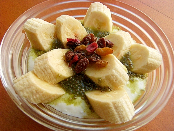 朝ご飯に チアシードでヨーグルト 青汁 バナナ レシピ 作り方 By ジョン リーバス 楽天レシピ 朝ご飯に チアシードでヨーグルト 青汁 バナナ レシピ 作り方 By ジョン リーバス 楽天レシピ